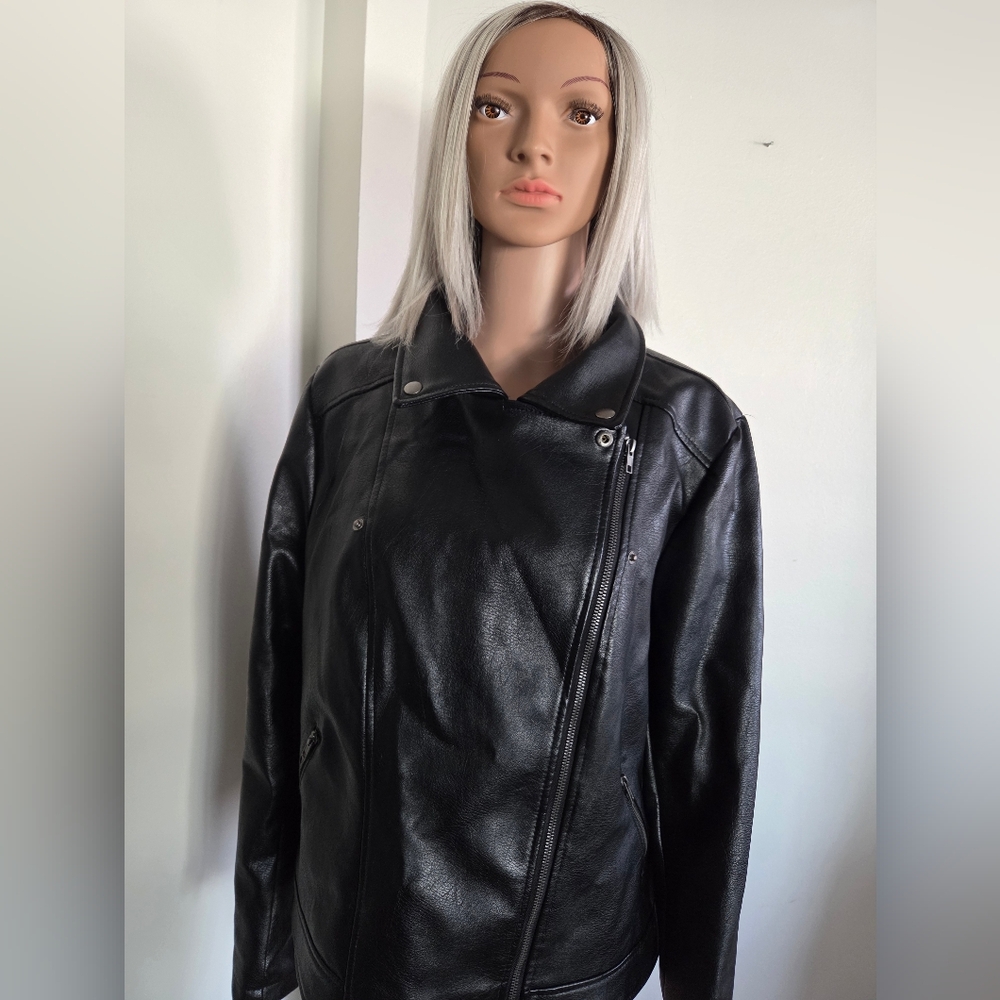 Forever 21 Black Faux Leather Jacket Size 2X - Picture 3 of 11